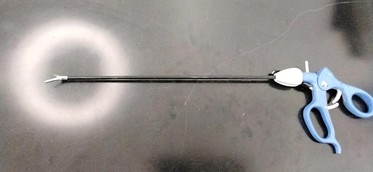 Used Snowden Pencer 90-6320 L04036 Special Bullet Nose Grasper, Diamond, 5mm