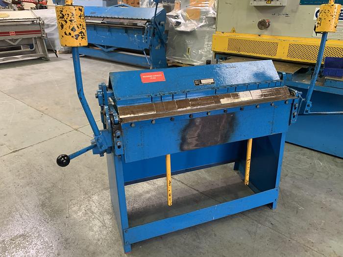 Used Walton 1000mm x 1.5mm box and pan folder