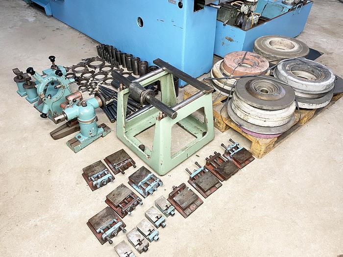 Used TOS BHU 50A / 2000 Universal Cylindrical Grinder