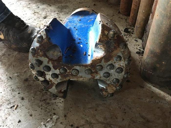 8", 10" & 12" Carbide Bit, 2-1/4" x 3-1/4" Thread