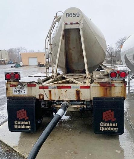Used 1973 Fruehauf Cement Tankers (3)
