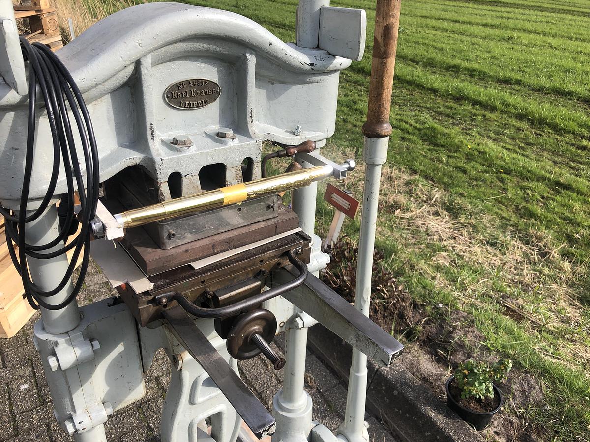 Used 1900 Krause Foil press