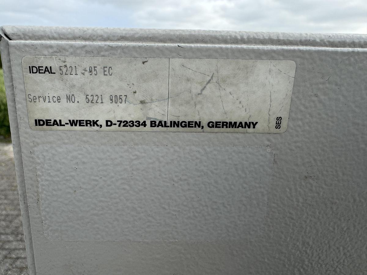 Used 1995 Ideal 5221-95