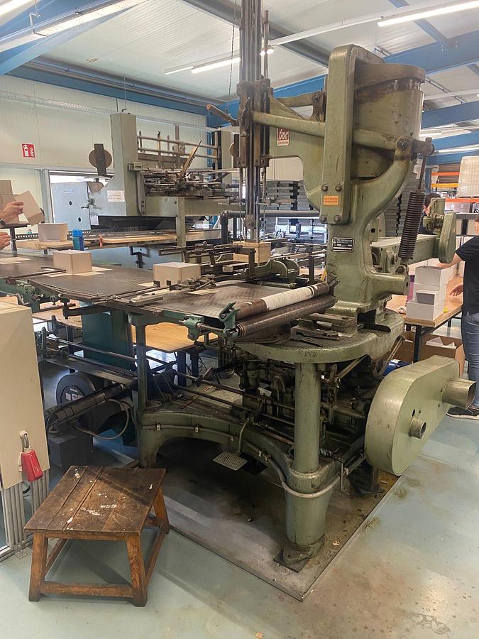 Used 1965 FMC Rigid box line
