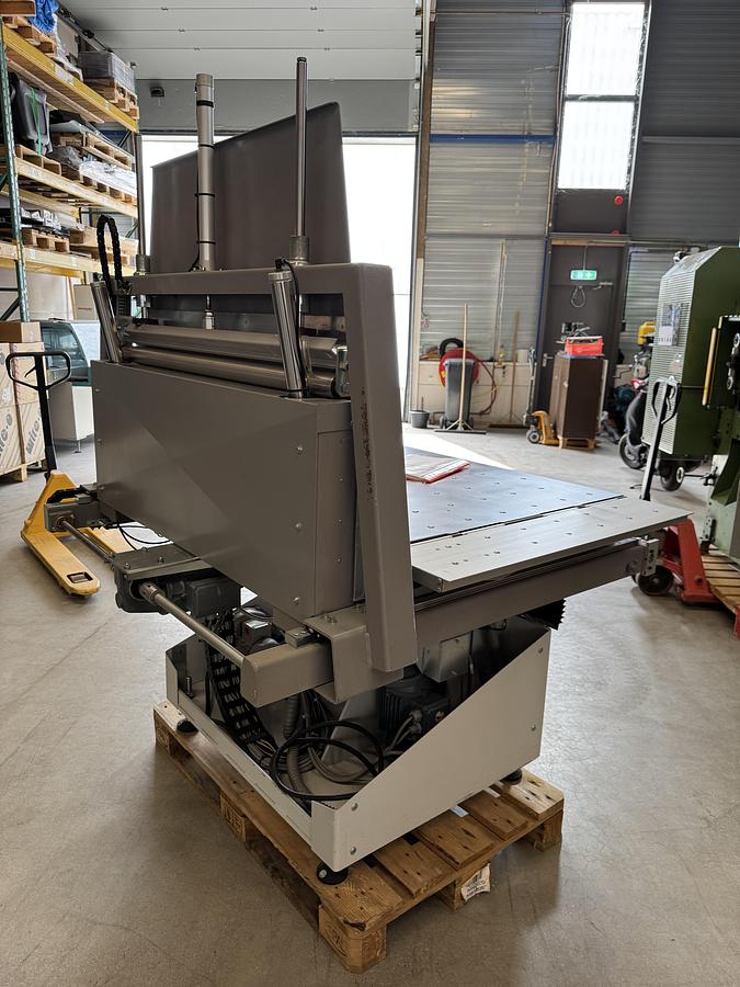 Used Polar RA4 jogging table