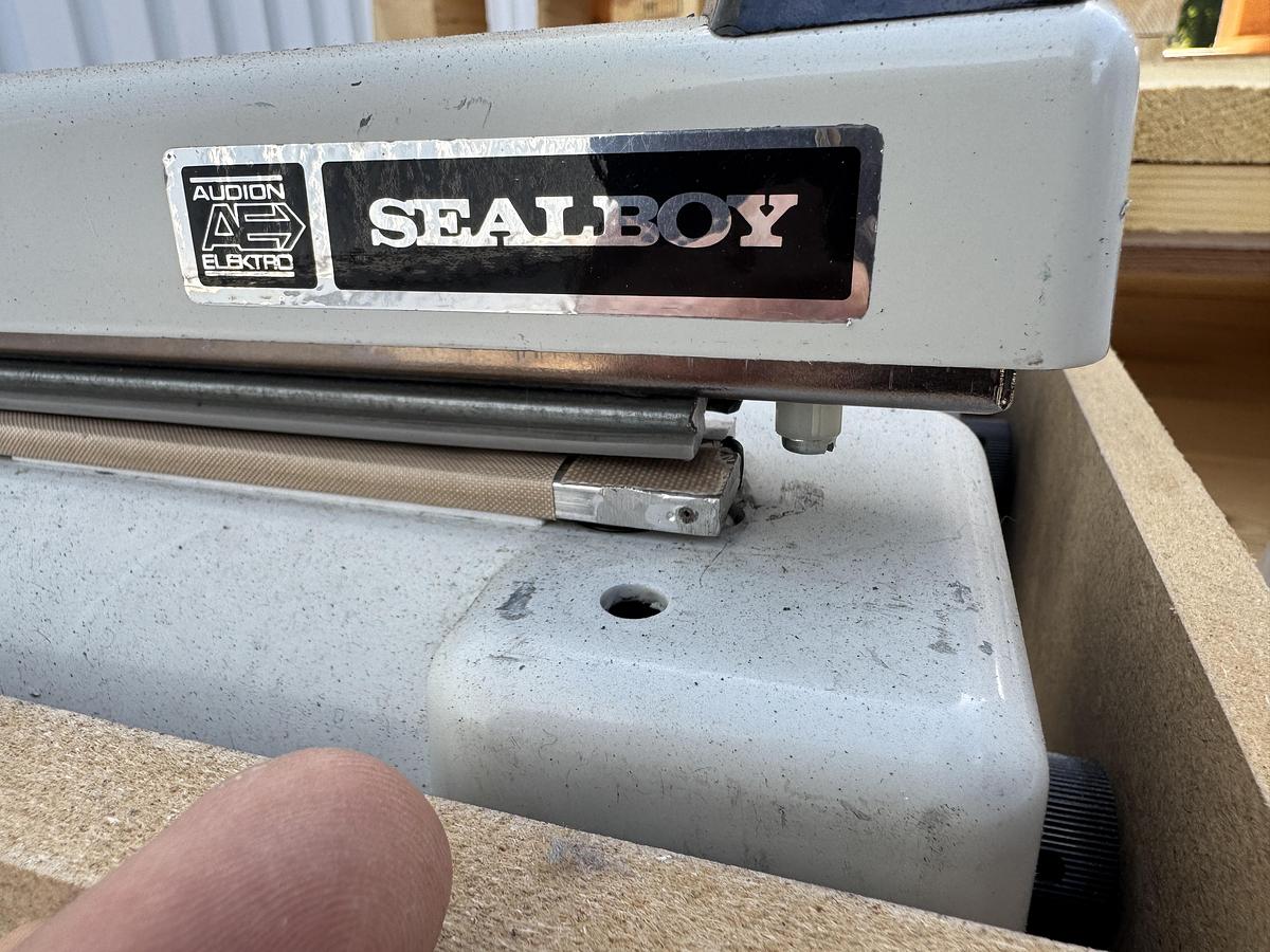 Used 1990 Audion Elektro Sealboy