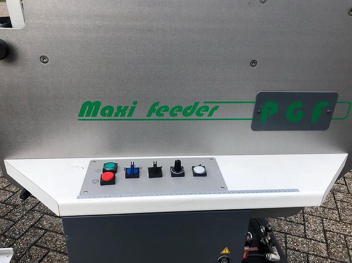 Used PGF  Maxi Feeder