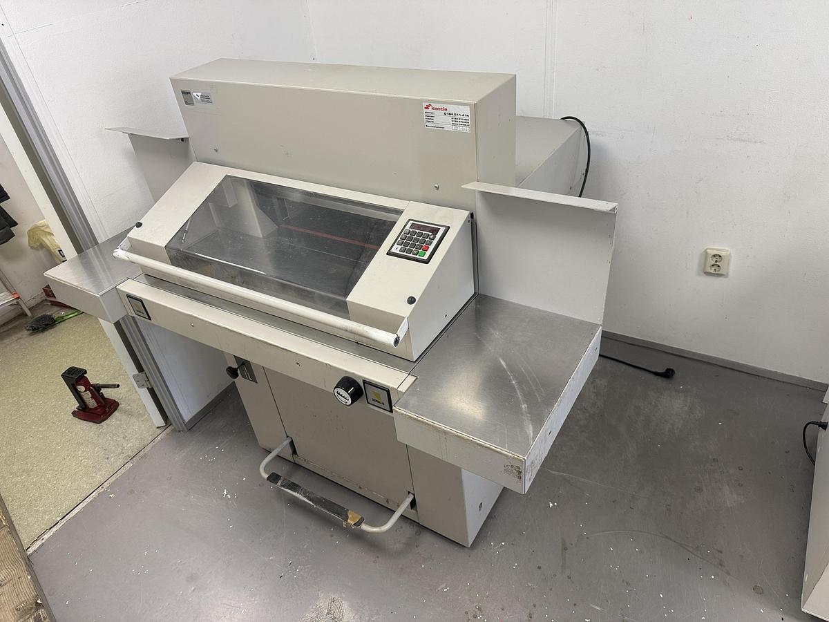 Used 2000 EBA 550