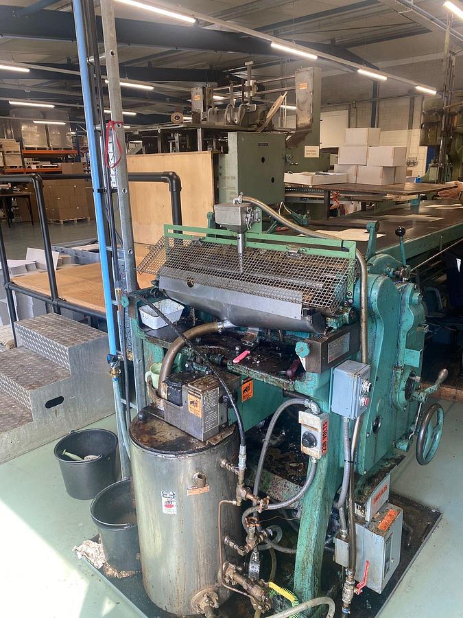 Used 1965 FMC Rigid box line