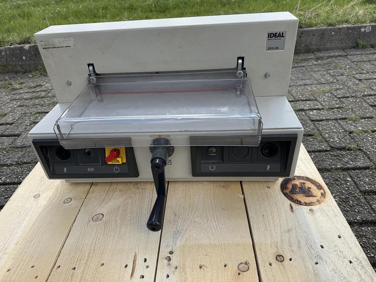 Used 1996 Ideal 3915-95