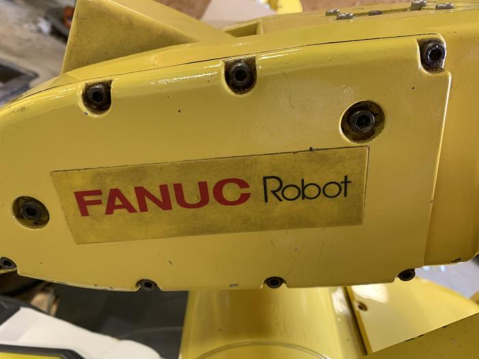 Used FANUC LR MATE 200iB 6 AXIS CNC ROBOT WITH LR MATE RJ3iB CONTROLLER