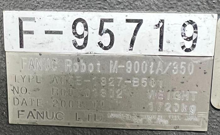Used FANUC M900iA/350 6 AXIS ROBOT WITH R30iA CONTROLLER AND SERVO SPOT WELD GUN