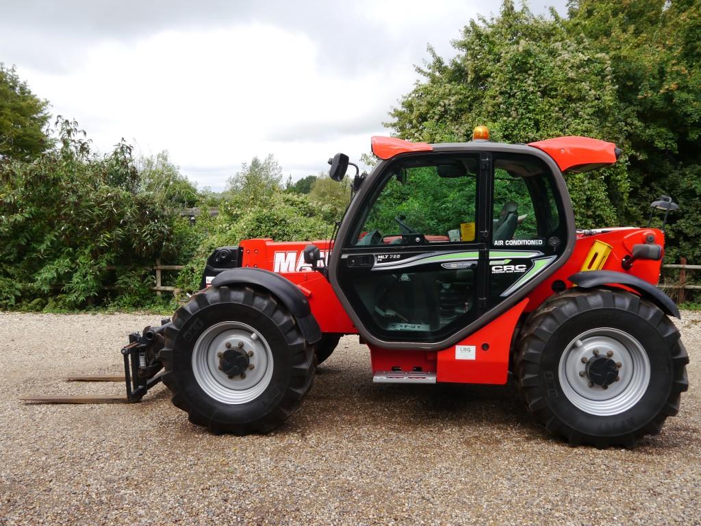 Used Manitou 735-120 Elite Telehandler
