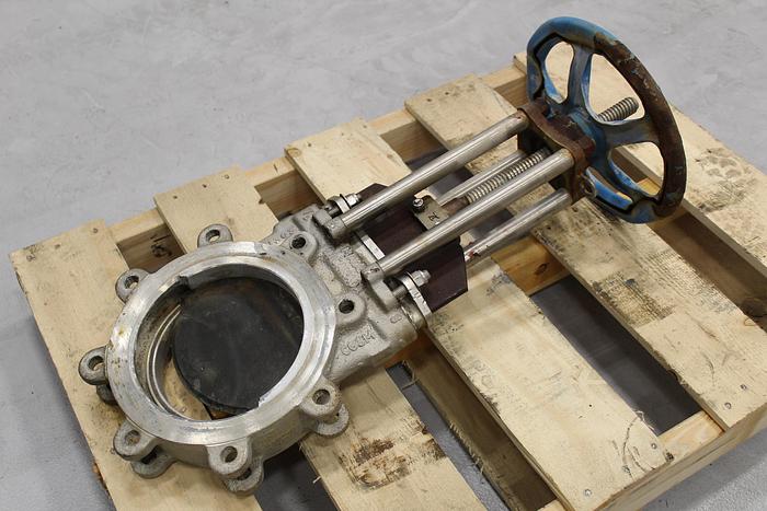 Used True Line 8" Hand Operated Knife Gate Valve #44024