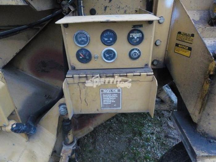 Used 1999 BARBER-GREENE 650