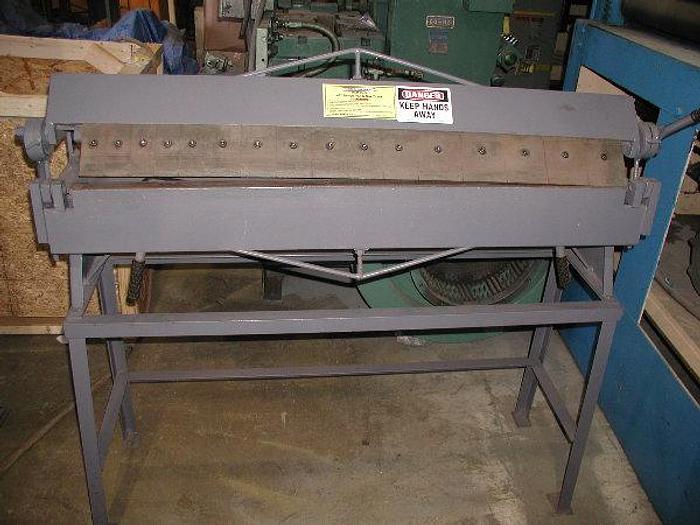 16 Ga. x 4', CENTRAL MACHINE, No. ITEM 45876, PAN & BOX BRAKE