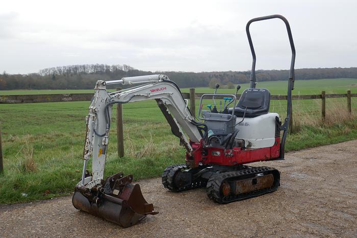Used 2015 TAKEUCHI TB108