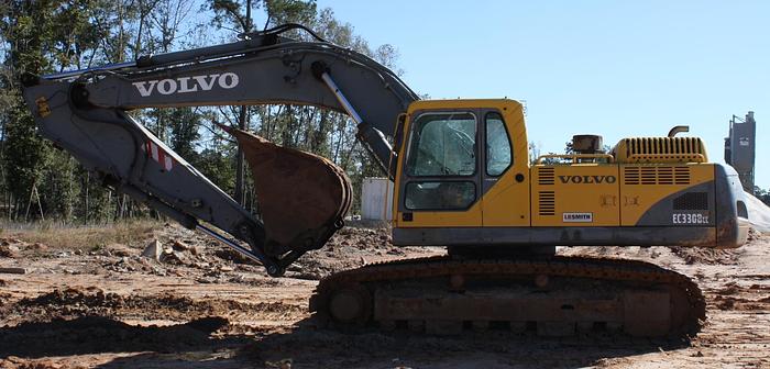 Used VOLVO Excavator EC330B LC
