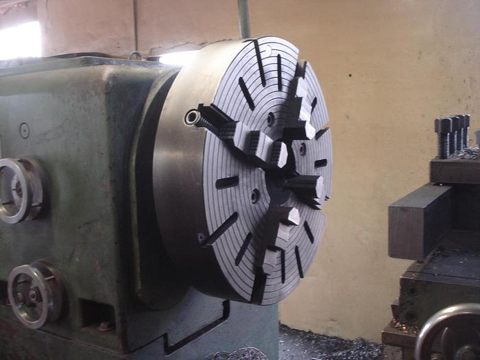 Used Lansing Engine lathe 60" X 240", 60" Swing, 43" Swing over Cross Slide, 240" Between centers, 50 HP, 310 RPM, 4" Spindle Bore, Pendant Control