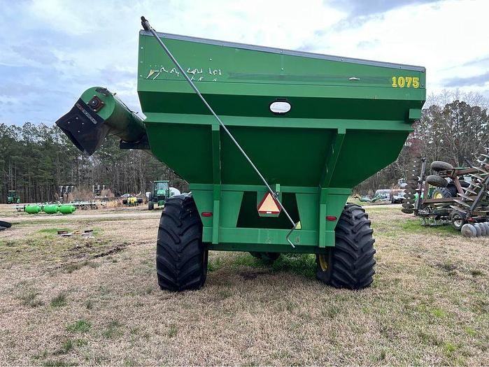 Used 2016 Crustbuster 1075