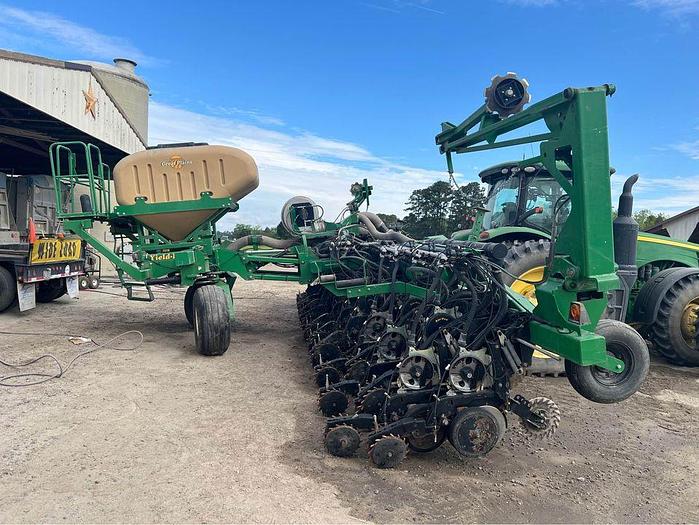 Used 2013 Great Plains 3pypa 32tr30