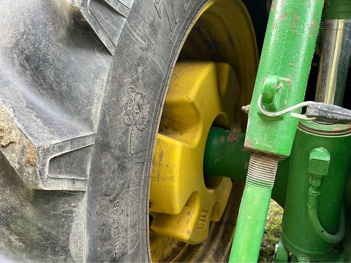 Used 2005 John Deere 8420