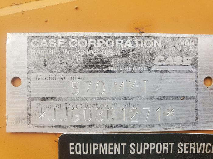 Used 2004 CASE 570M XT