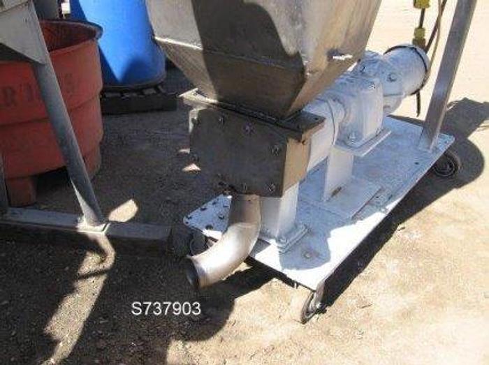 Used Pump, Positive, APV/Crepaco, Stainless Steel, 5 HP, 3.5" #S737903