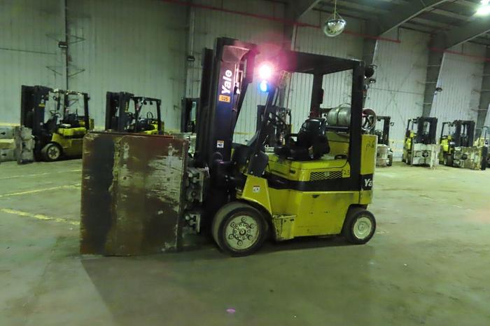 Used 8,000 POUND YALE FORKLIFT MODEL GLC080LJNGAE088 CARTON ATTACHMENT 8,100 HOURS