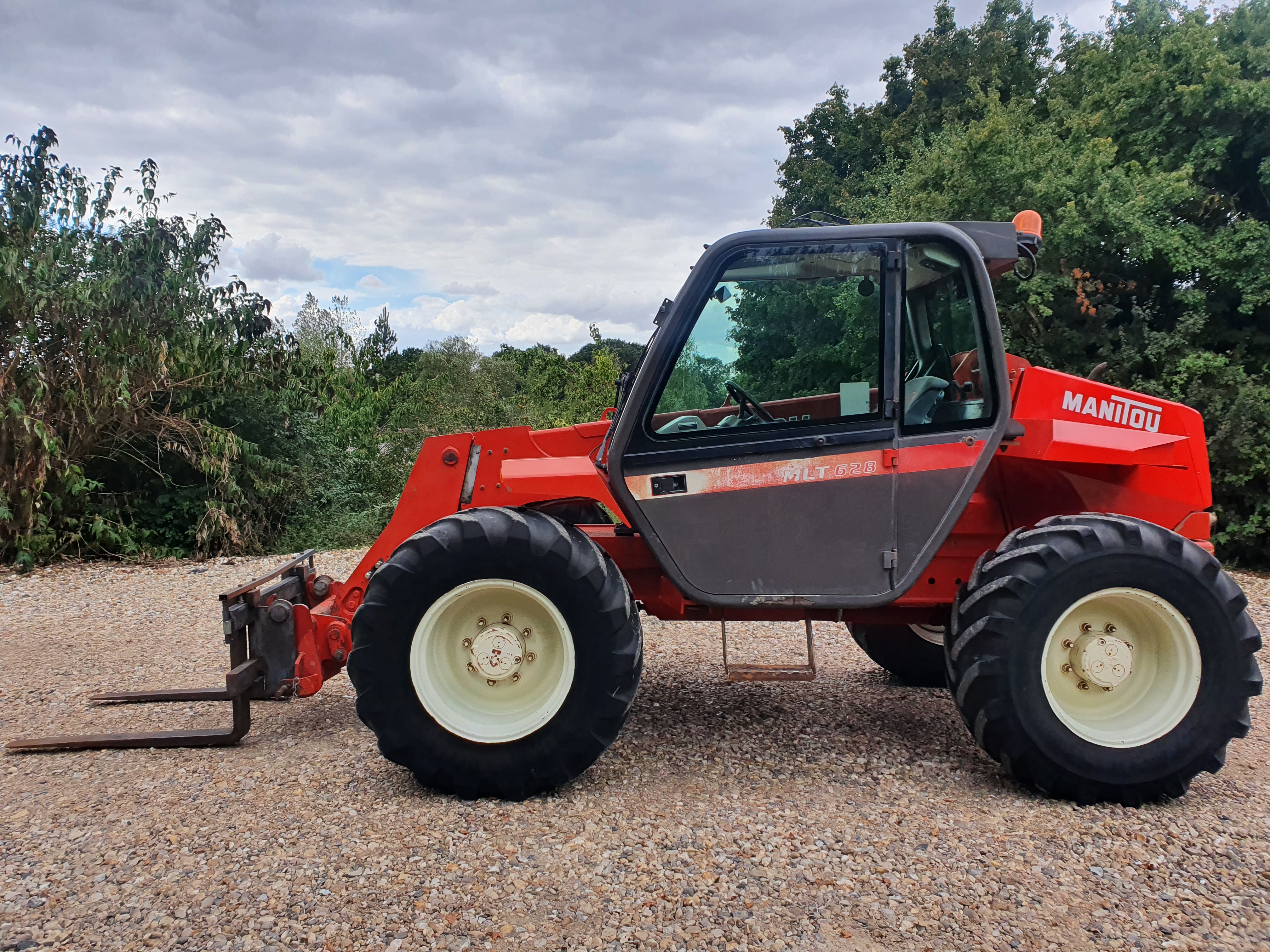 Used Manitou MLT628 Telehandler