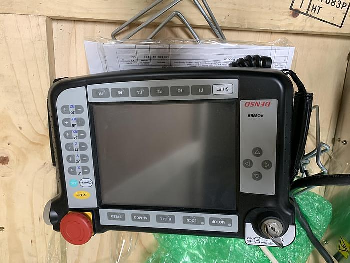 Used 2016 DENSO VS-6577M 6 AXIS CNC ROBOT 7 KG X 854MM REACH RC8 CONTROLLER MINT