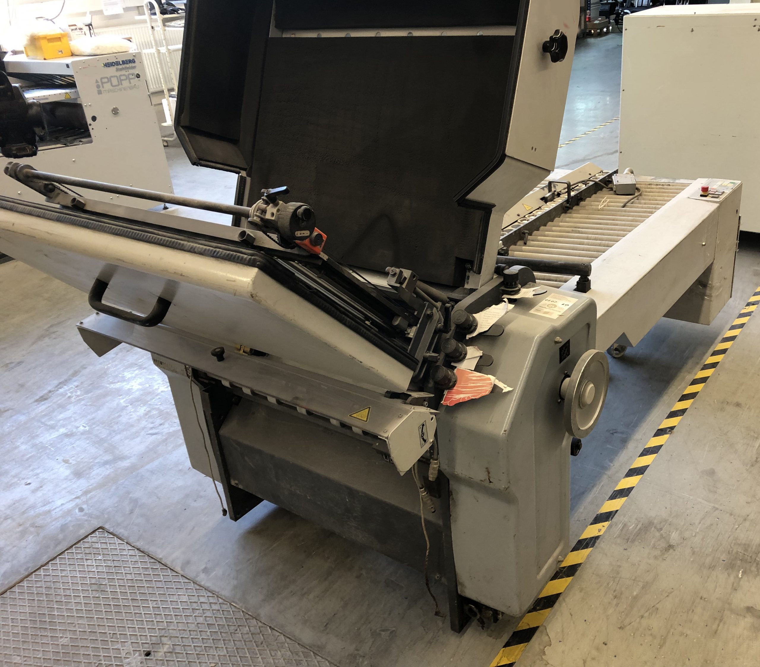 Used Stahlfolder Topline TD 664 with DCT control 3rd buckle folder Heidelberg 2000