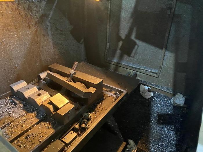 Used Used Victor VCentre 80 - 3 Axis Machining Center