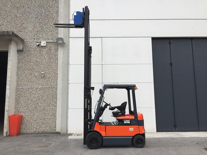 Used 2013 TOYOTA 7FBMF 25