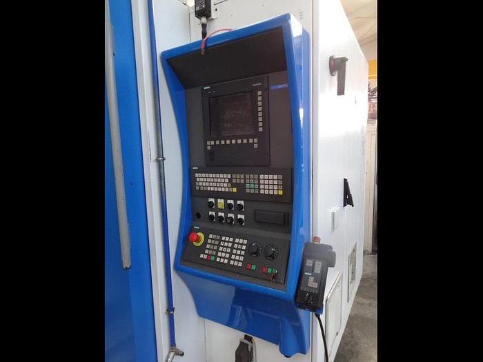 D'occasion Centre de fraisage 5 axes marque Huron type K2X8 / 5-axis milling center Huron K2X8