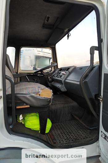 Used 1991 RENAULT Midliner M140.13 6 cylinder 13 ton curtainsider