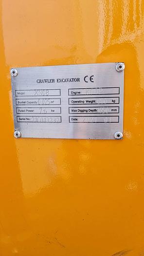 2022 Mini Excavator XN08 - 880 kg.