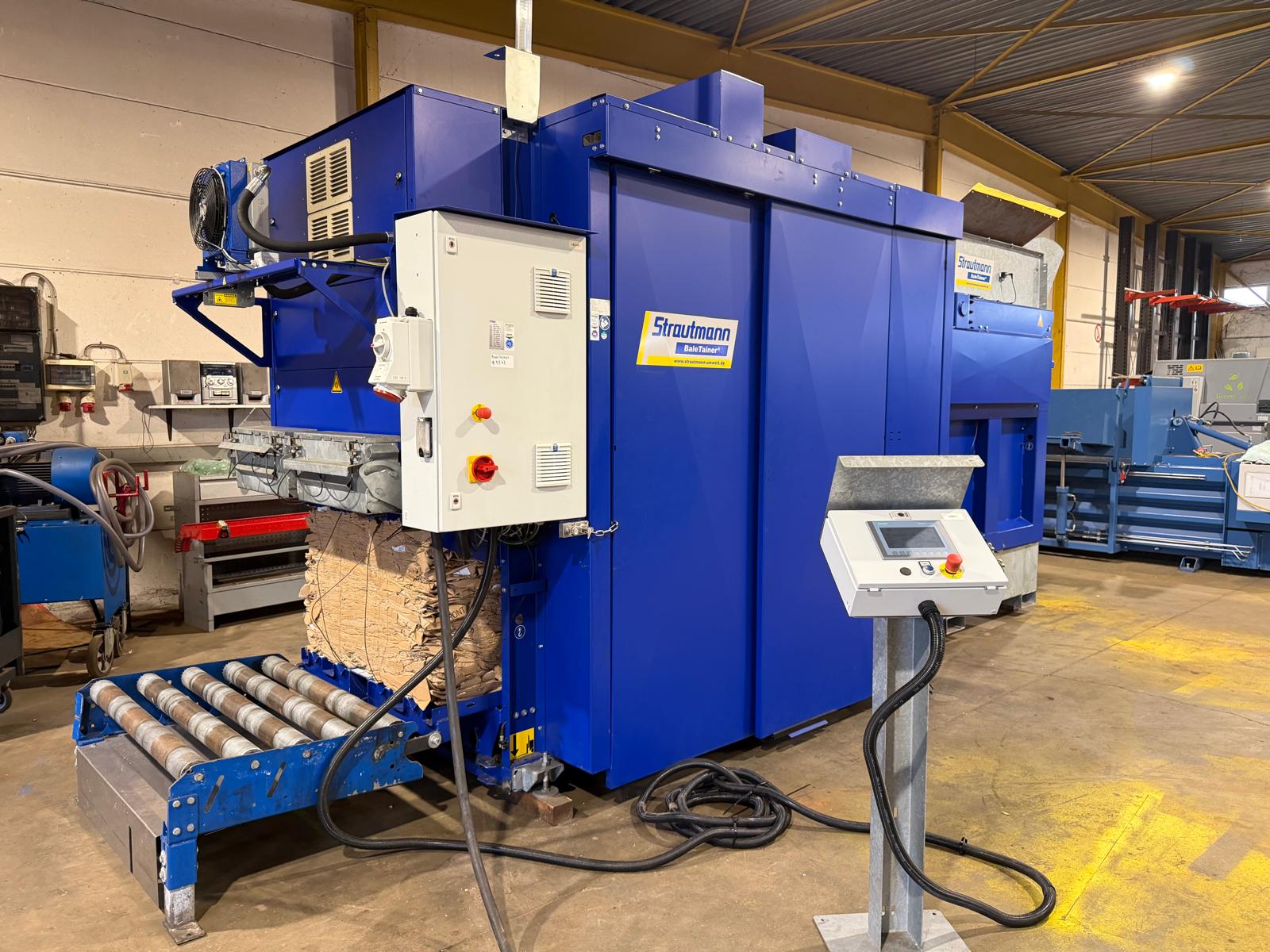 Gebraucht 2022 Strautmann BaleTainer