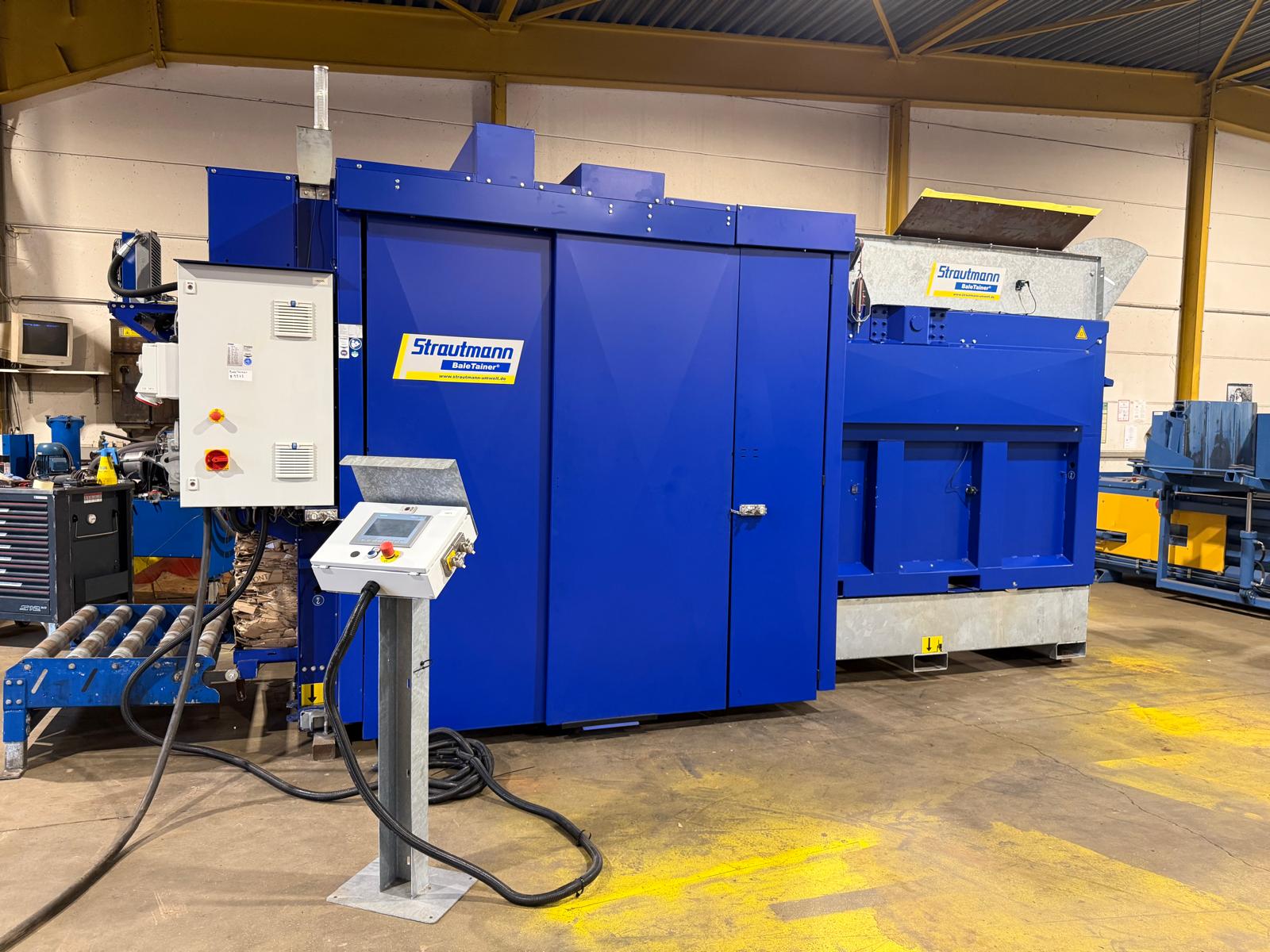 Gebraucht 2022 Strautmann BaleTainer
