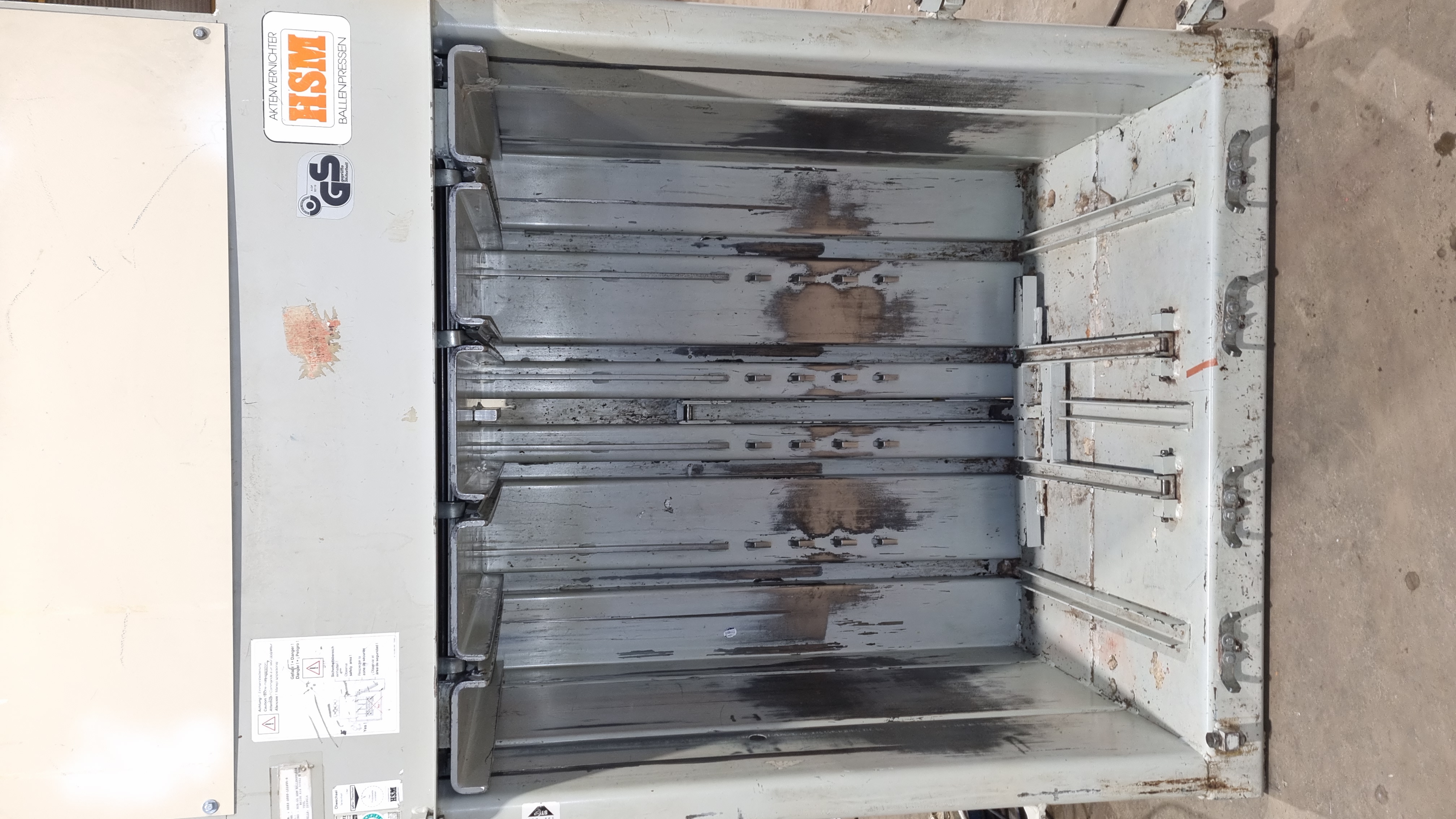 Gebraucht Vertikalballenpresse HSM 155 VL, Baujahr 1993