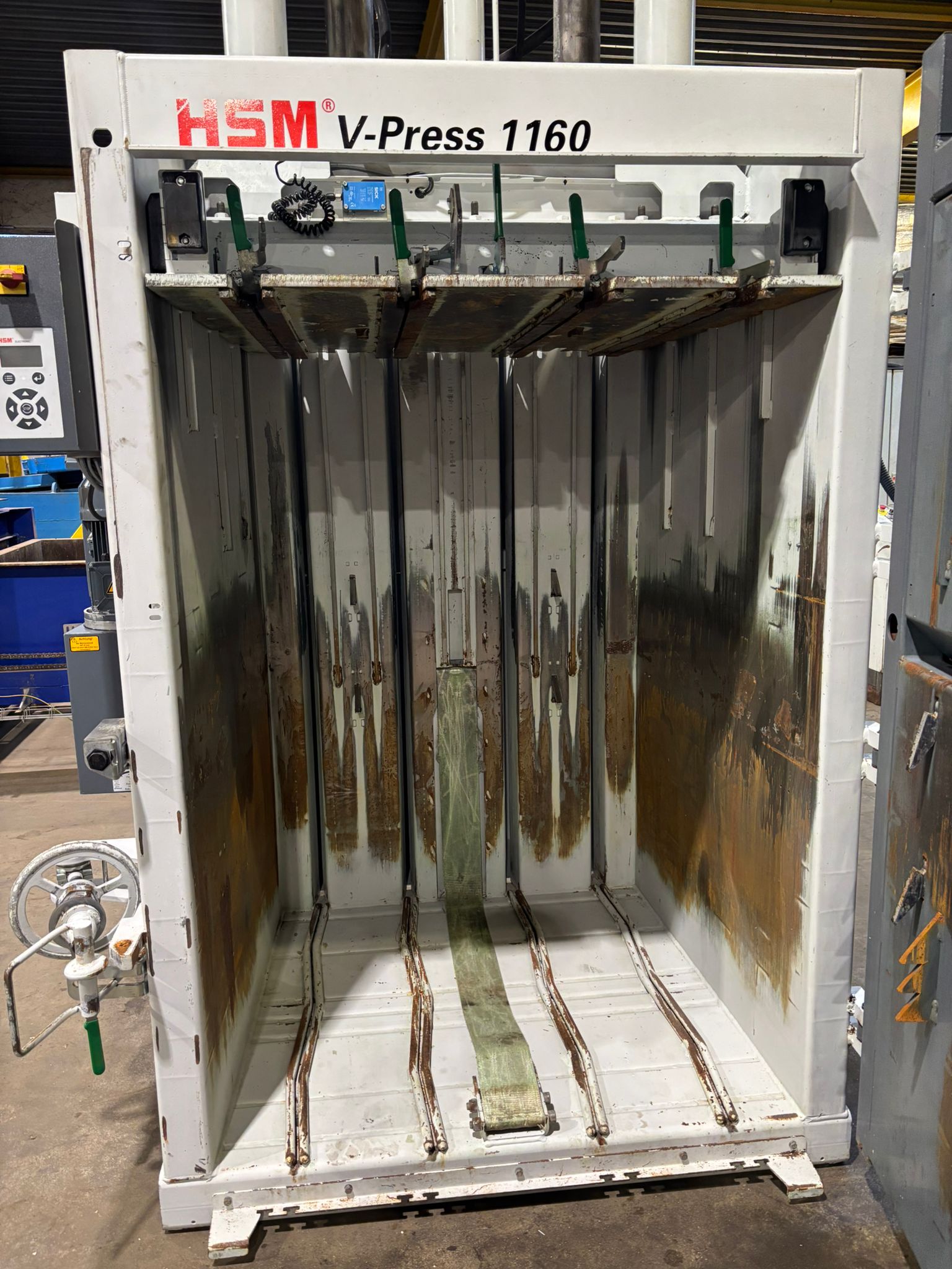 Gebraucht 2016 HSM V-Press 1160 Plus #9948