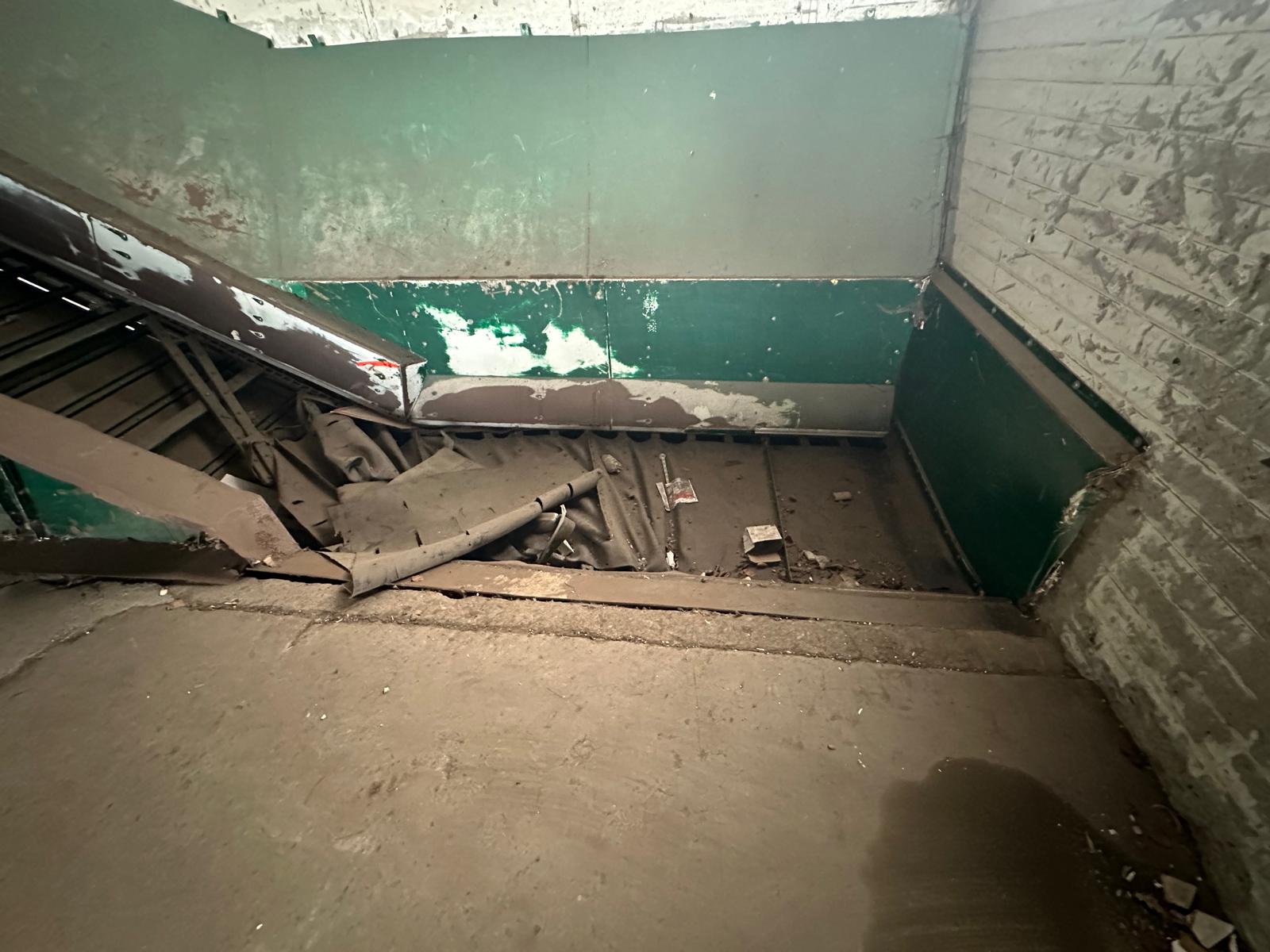 Gebraucht 2008 Apullma Kettengurtförderer