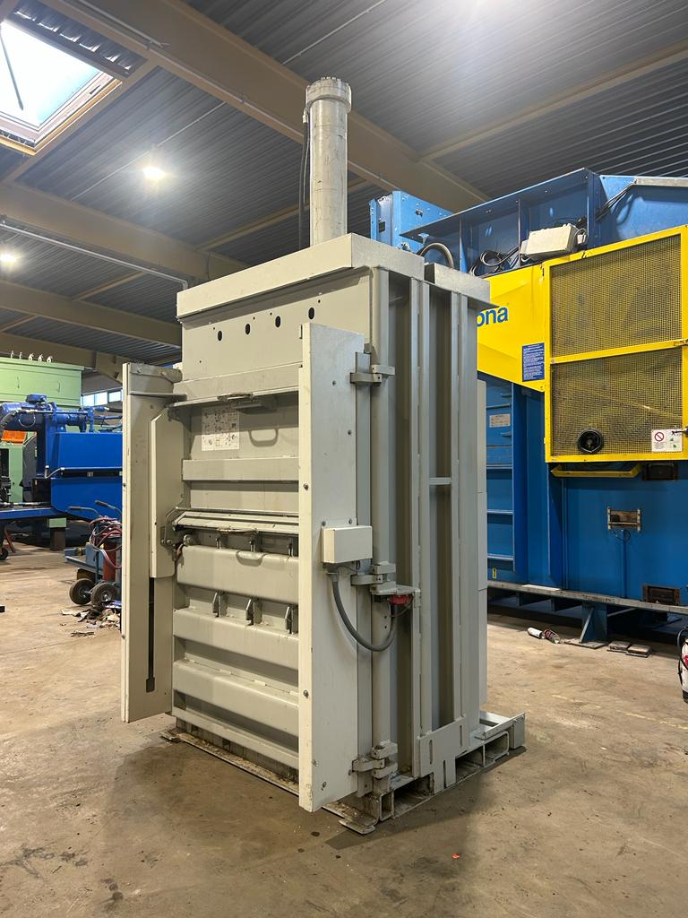 Gebraucht Vertikalballenpresse HSM VL 500.2 (1)