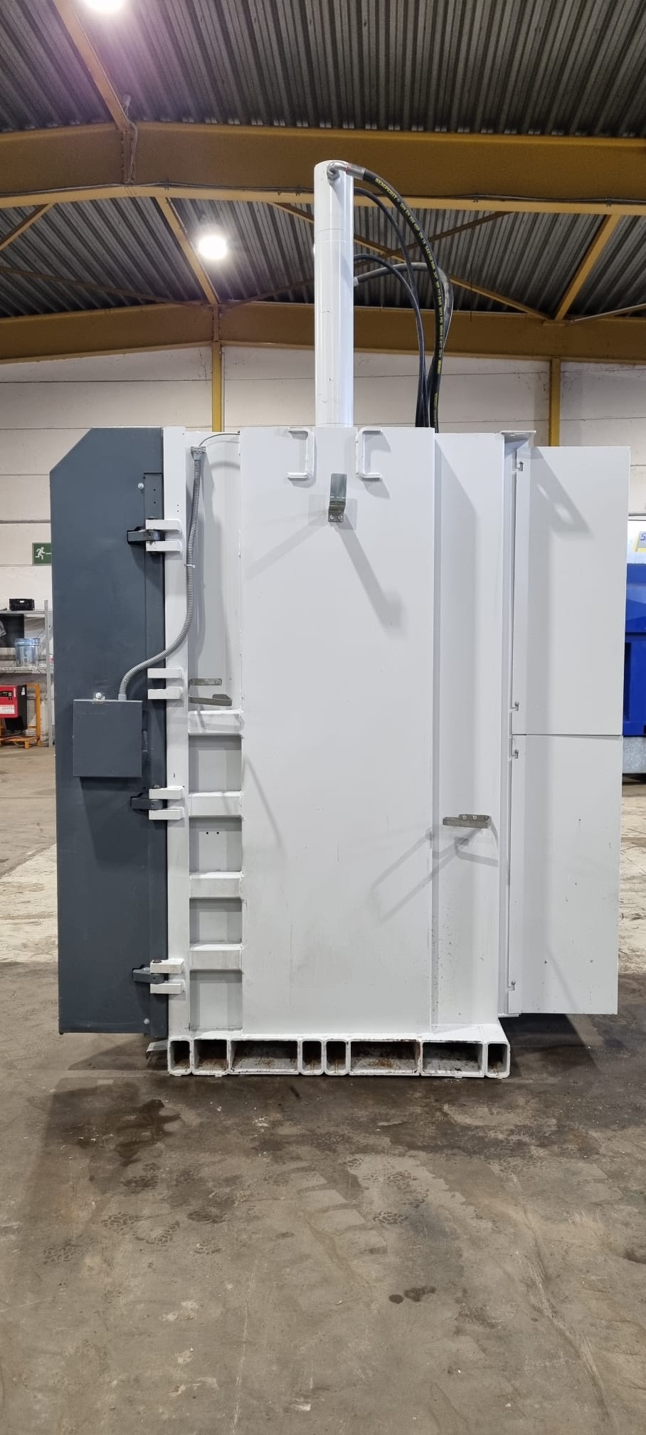 Gebraucht 2016 HSM V-Press 1160 Plus #9905