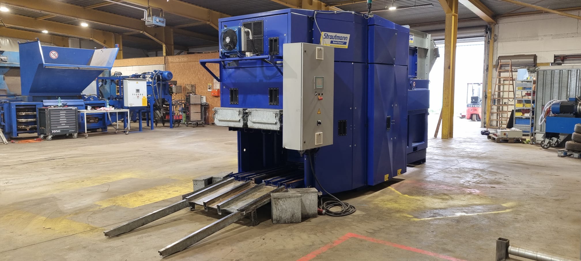 Gebraucht 2012 Bale Tainer #9941