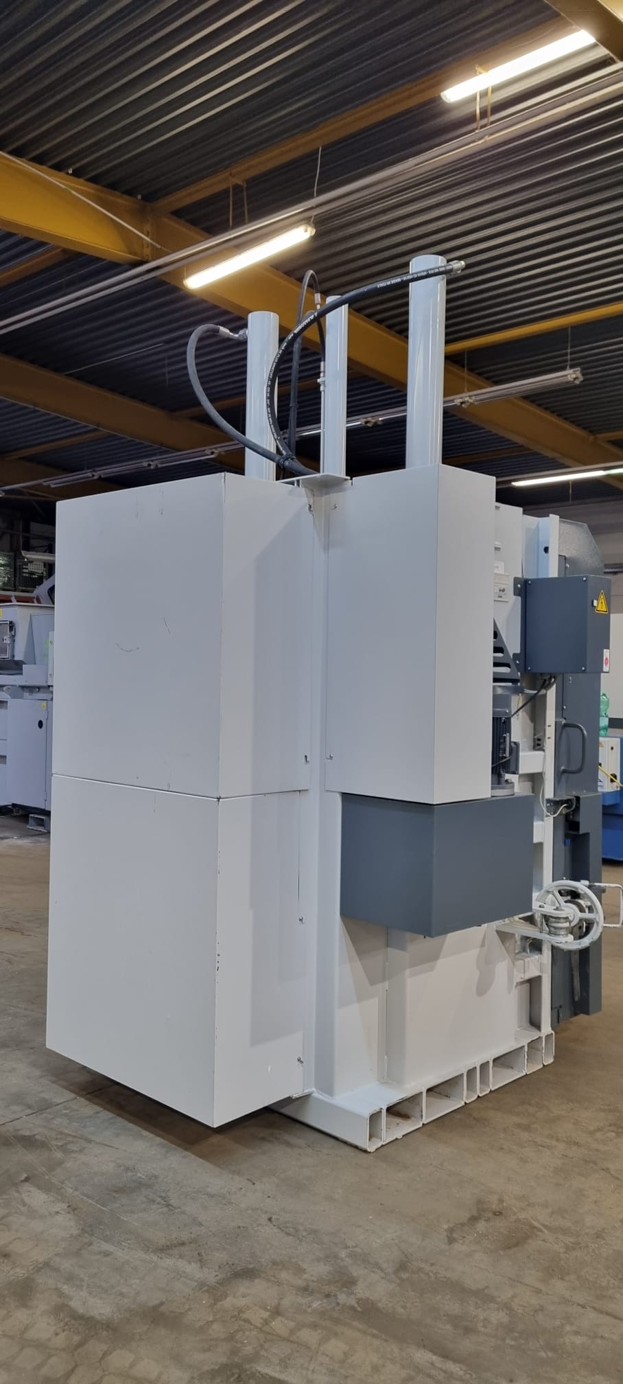 Gebraucht 2016 HSM V-Press 1160 Plus #9920