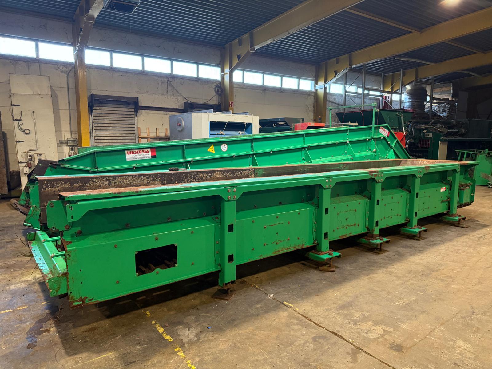 Gebraucht 2008 Westeria Kettengurtförderband