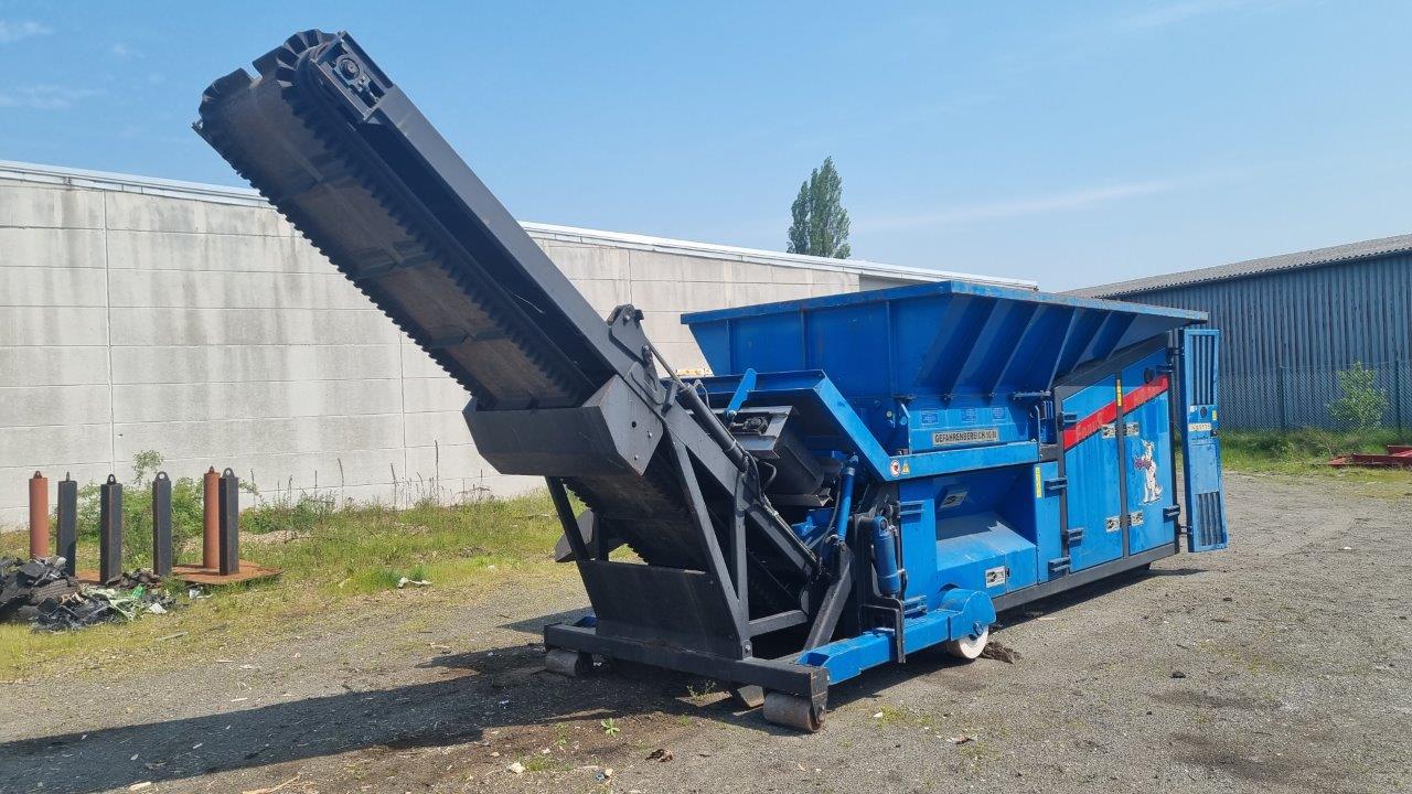 Gebraucht Holzbrecher Forus, Typ HB 181, Baujahr 2009, nur 625 Stunden