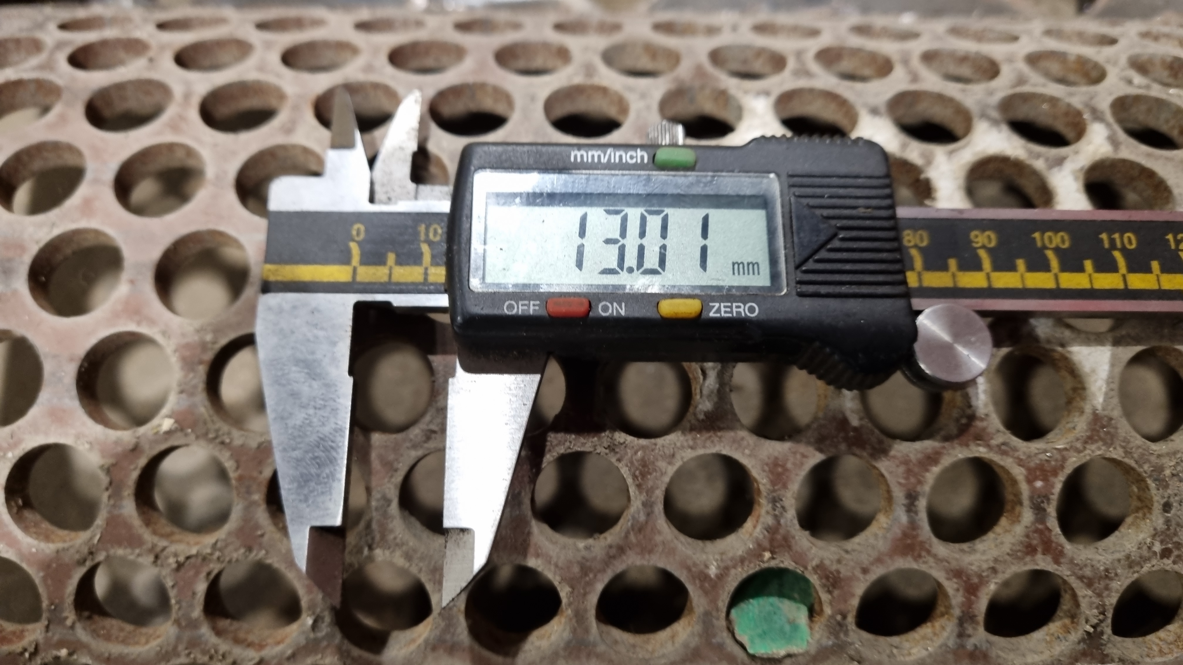 Used Einwellenzerkleinerer Diebels, Typ RMR 170/400, Baujahr 2021