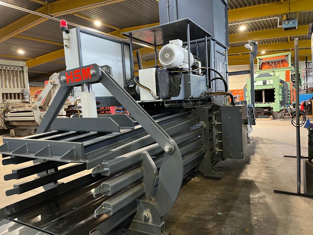 Gebraucht HSM VK 4812, Baujahr 2016, sehr guter Zustand